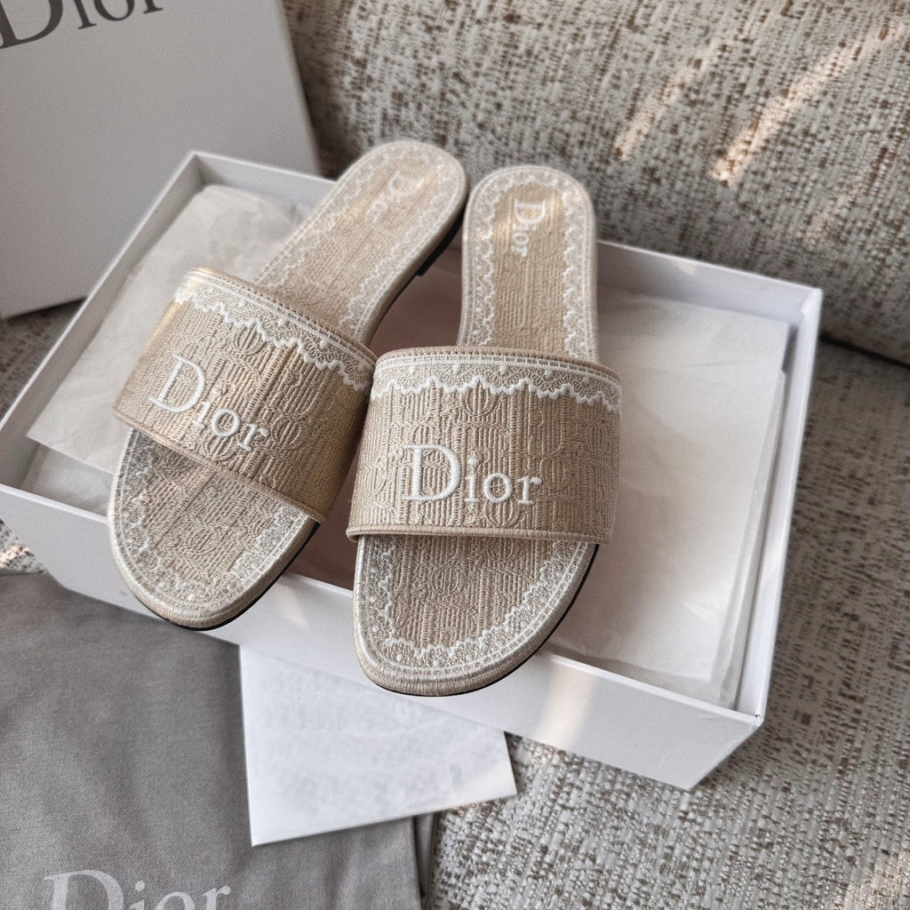Dior Dentelle Slide Sky Blue Dior Oblique Embroidered Cotton and White Lace #377809
