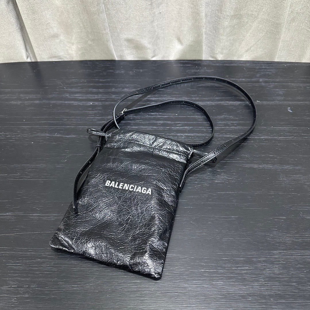Balenciaga Men's Shopper Phone Holder Men's And Women's Drawstring Pouch - Fashionable Casual Phone Bag #82567A