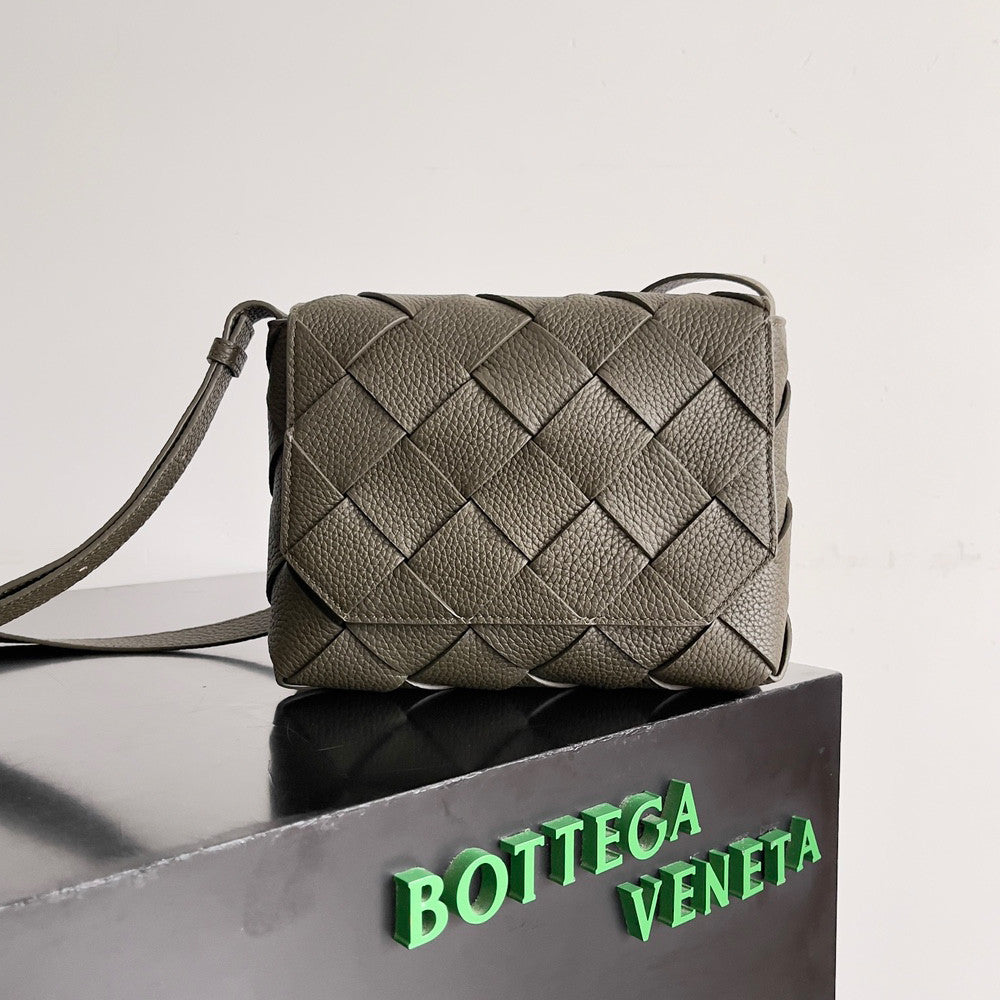 Bottega Veneta  Diago Women's And Men's Fashion Casual Leather Bag With Lychee Texture Magnetic Clasp And Braided Design Shoulder Bag And Crossbody Bag Bags 795637V4FV18803 #78344