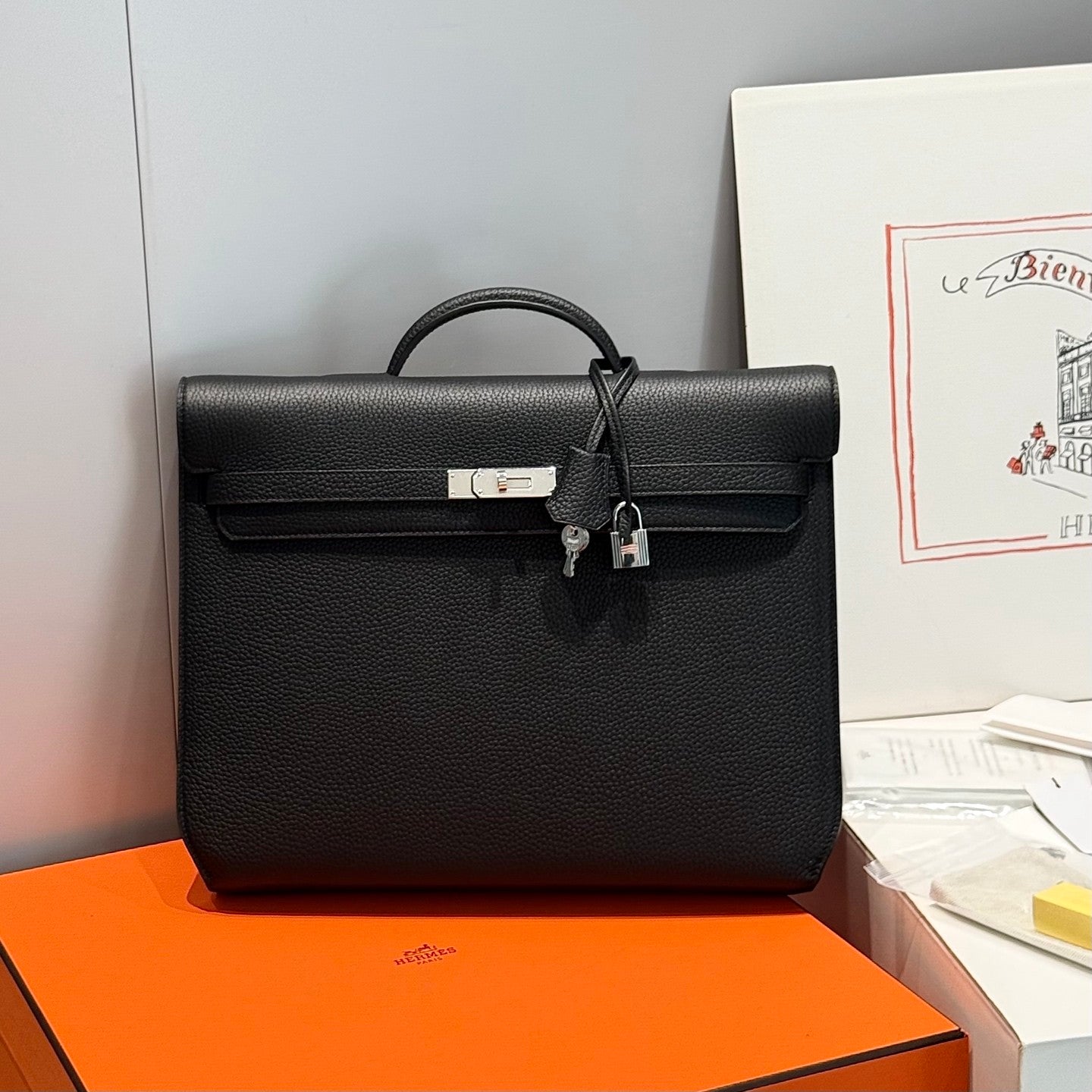 Hermes Men's and Women's Classic Solid Color Leather Business Bag with Silver Buckle  Handbag Laptop Case Bag Bags #78611