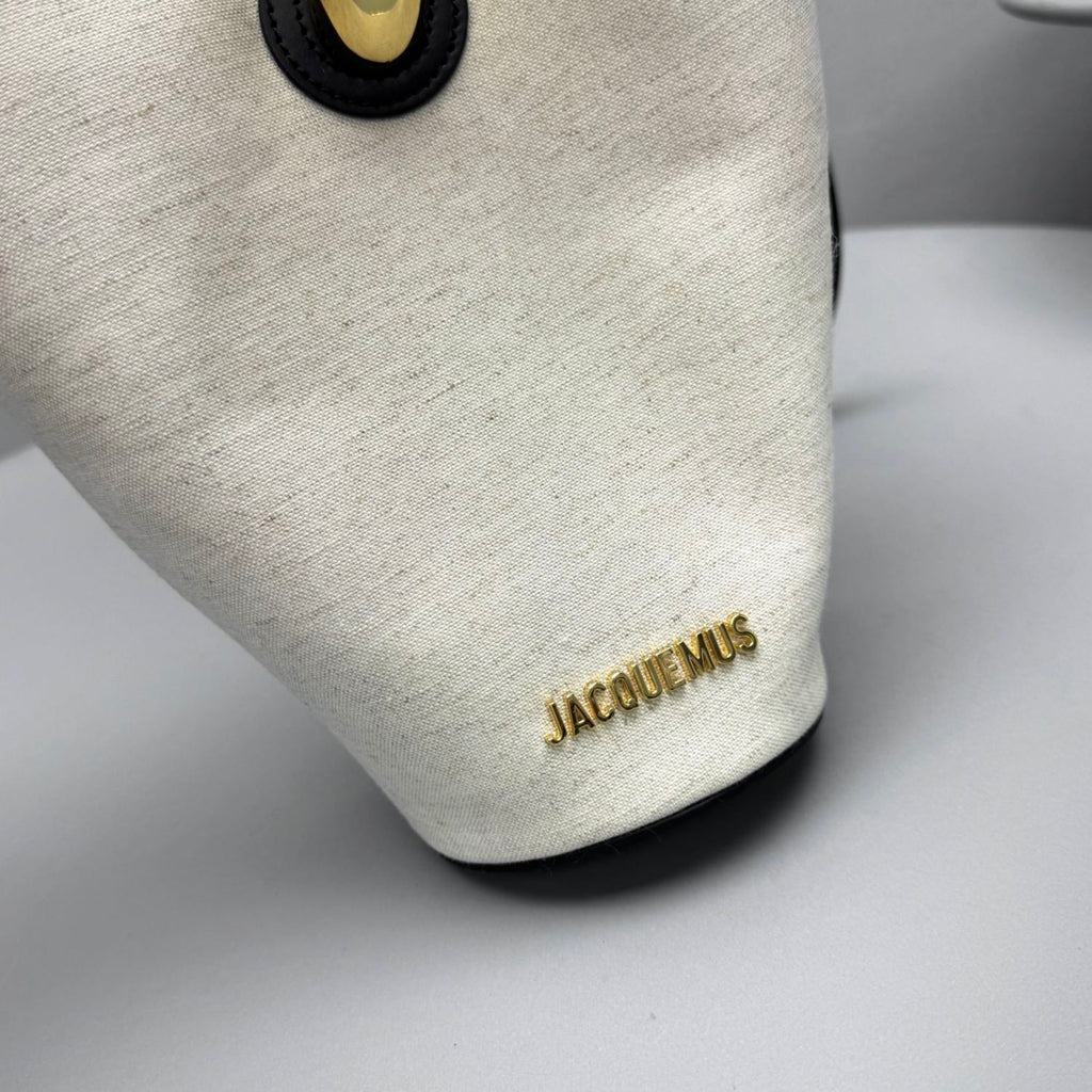 Jacquemus The small Bambola Women's Classic Fashionable Minimalist Detachable Shoulder Strap Metal Buckle Linen Leather Bucket Bag Tote Bag Handbag Bags #78241