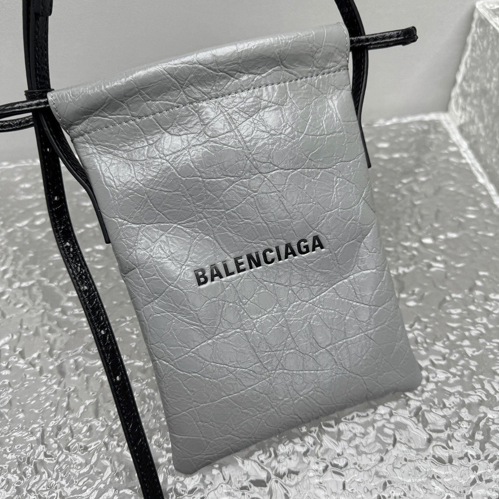 Balenciaga Men's Shopper Phone Holder Men's And Women's Drawstring Pouch - Fashionable Casual Phone Bag #82567A