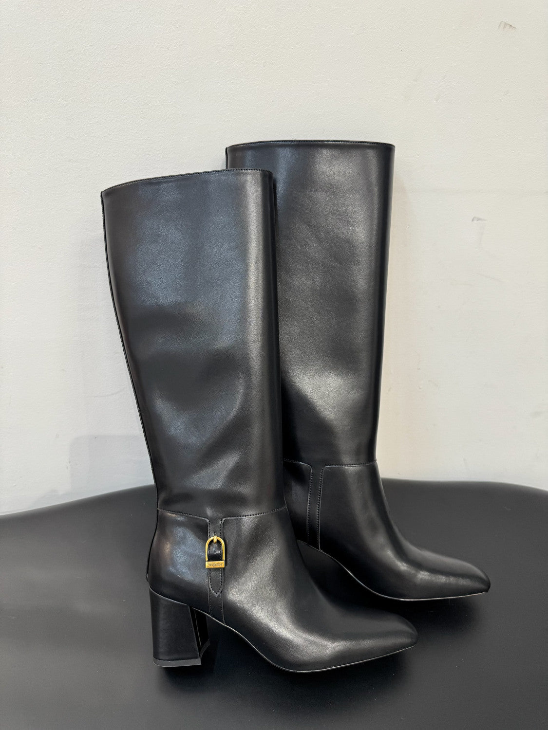 Saint Laurent Women's JULIA Boots In Smooth Leather In Black #329674
