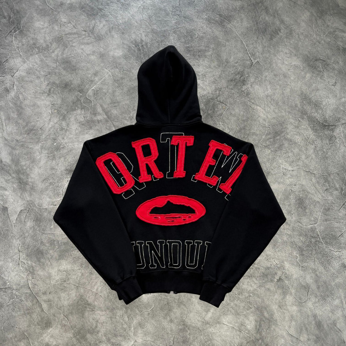 Corteiz Lundun Zip-Up Hoodie Black/Red