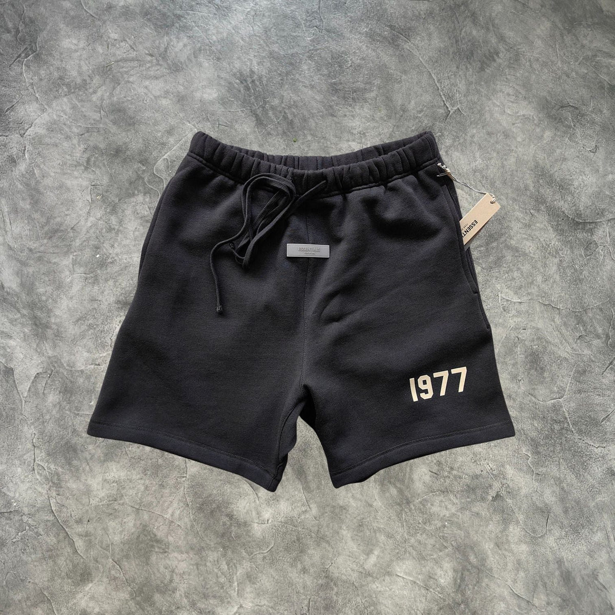 Essentials 1977 Summer Set Iron Grey