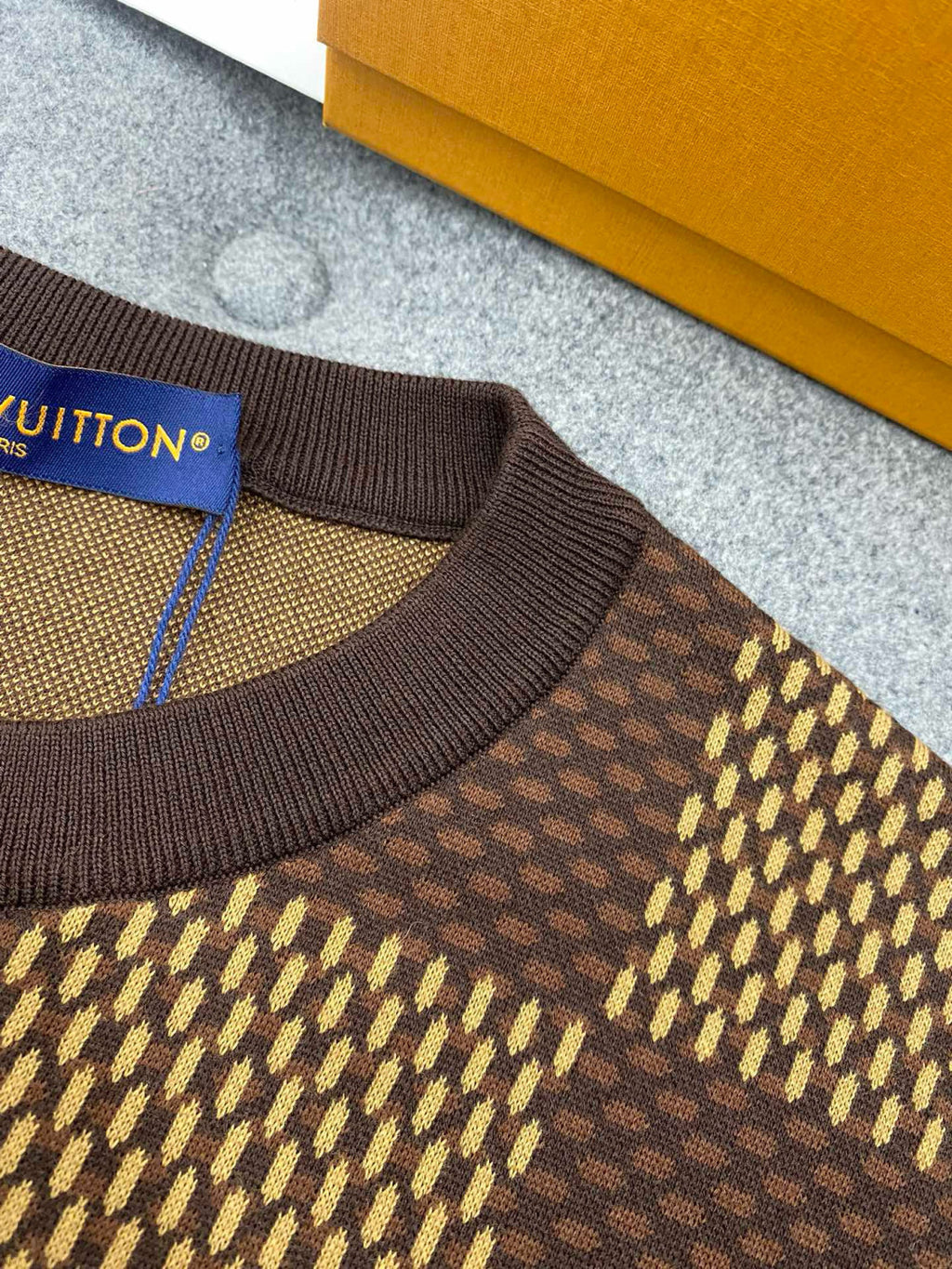 Louis Vuitton Men's Damier Imitation Crystal Applique Checkerboard Checkerboard Summer Cotton Solid Color Short Sleeve Round Neck Short Sleeve T-Shirt #81339