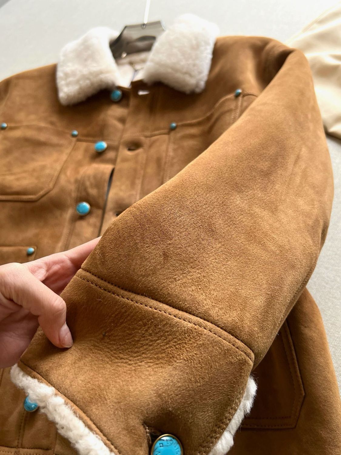 Louis Vuitton Men's Autumn and Winter Solid Color Lapel Single Breasted Sheep Leather Long Sleeve Jacket #74261