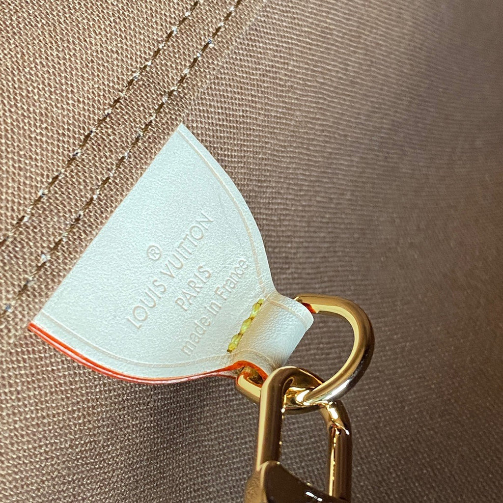 Louis Vuitton Women's ATLANTIS Large Handbags Logo Full Printed Canvas Solid Color Shoulder Crossbody Bags M46817 #81168