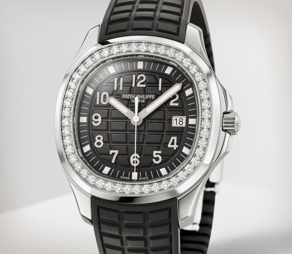 Patek Philippe Aquanaut Women's Quartz Movement Date Black Dial Stainless Steel Case Watch #97992