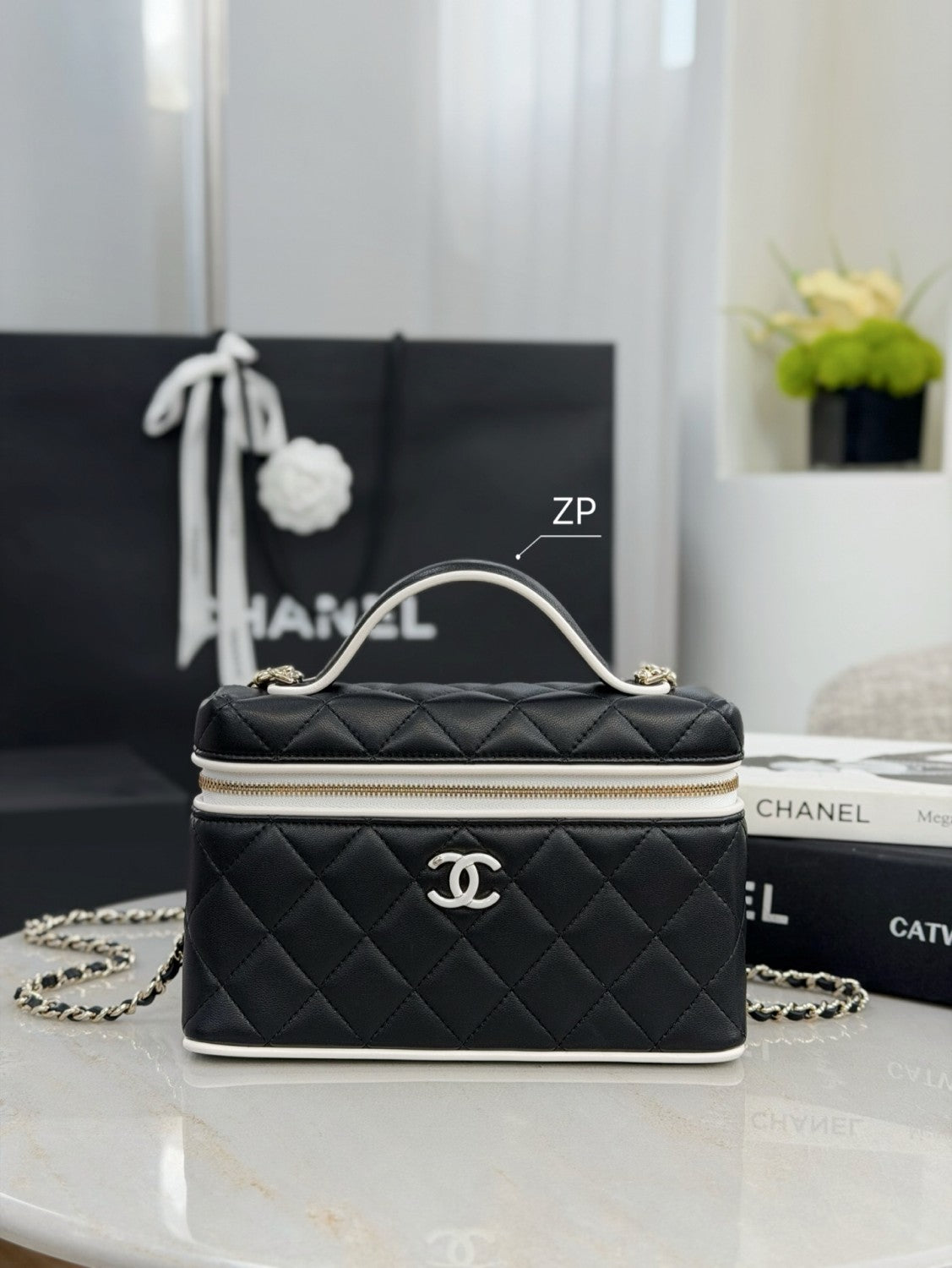 Chanel Panda LP Box #384204