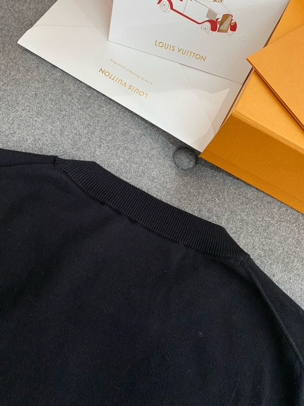 Louis Vuitton Men's Spring And Fall Logo Printed Crew Neck Black Cotton Long Sleeve Fitted Sweater #71473