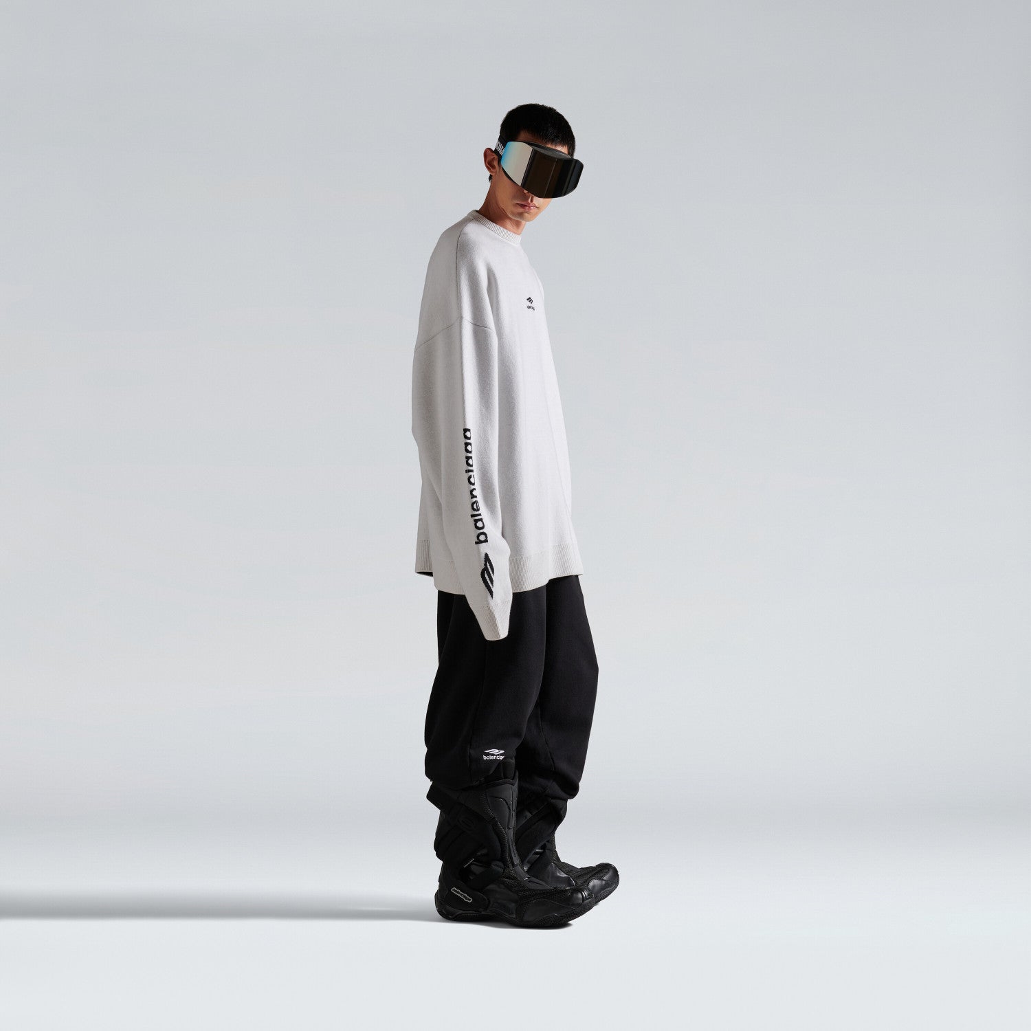 Balenciaga Men's 3B Sports Icon Ski Crewneck in White Black #334344