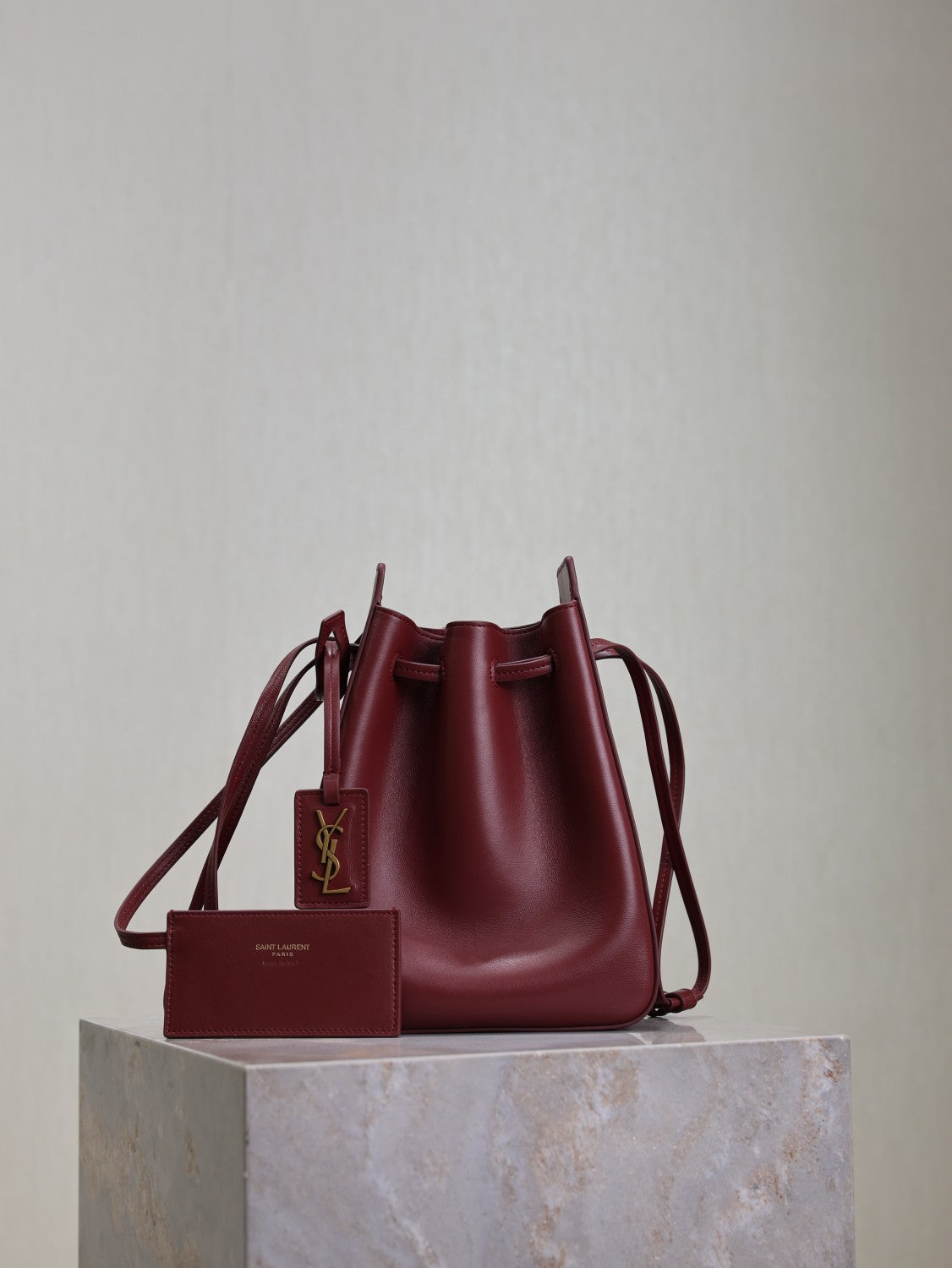 SAINT LAURENT Women's Solid Colour Adjustable Shoulder Strap Leather Drawstring Shoulder Bucket Bag Bags #76825