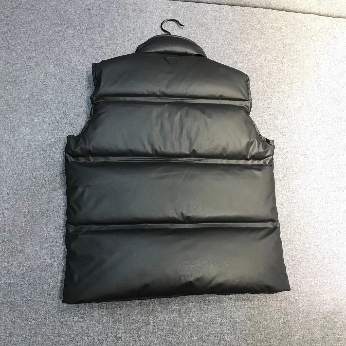 Prada Men's And Women's Autumn/Winter Fashion Classic Solid Color High Neck Zipper Premium Fashion Style Business Casual Leather Down Vest #79435