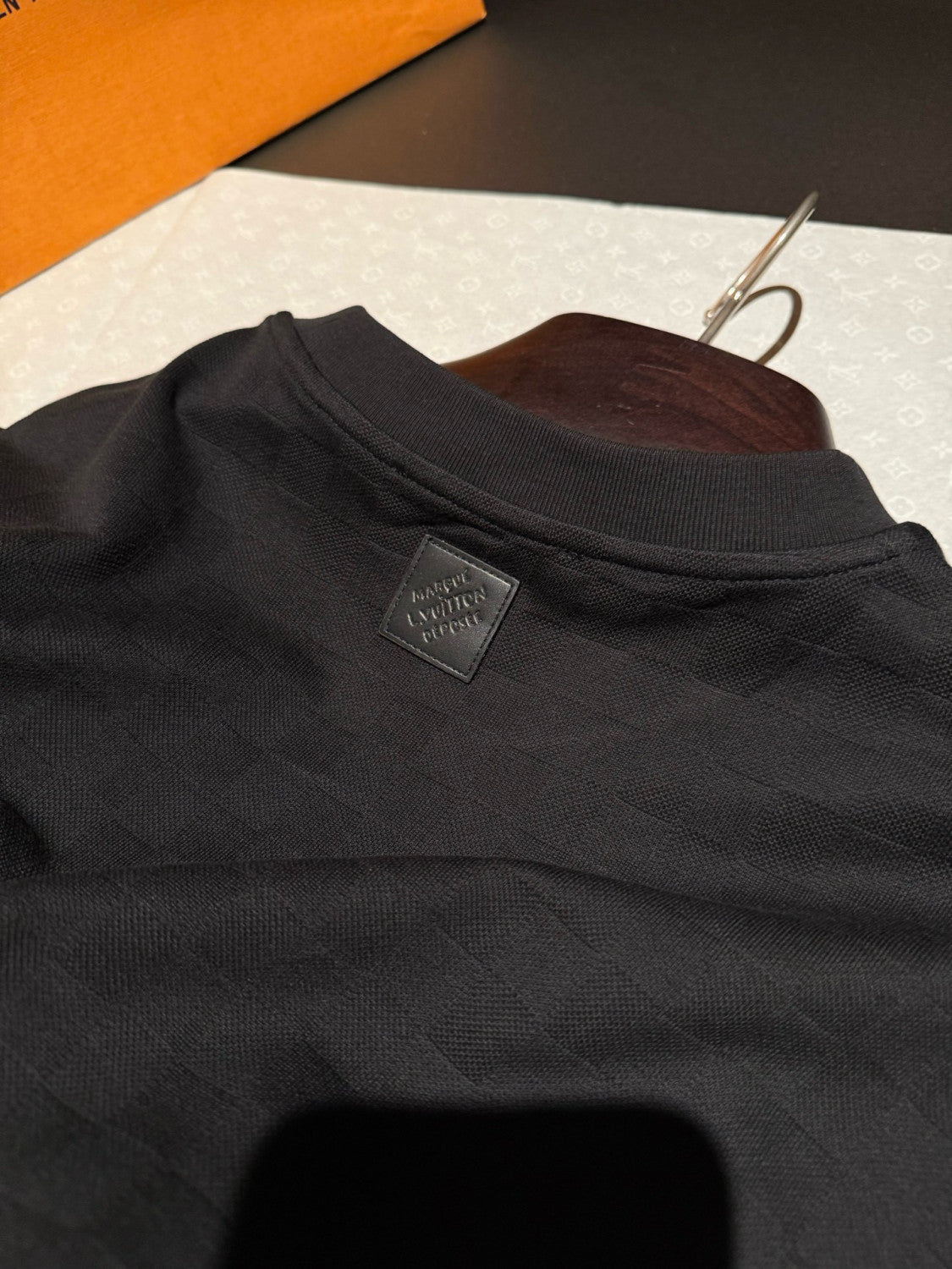 Louis Vuitton Men's Short-sleeved T-shirt Damier Pattern Bead Embroidered Cursive Signature New Style #325063