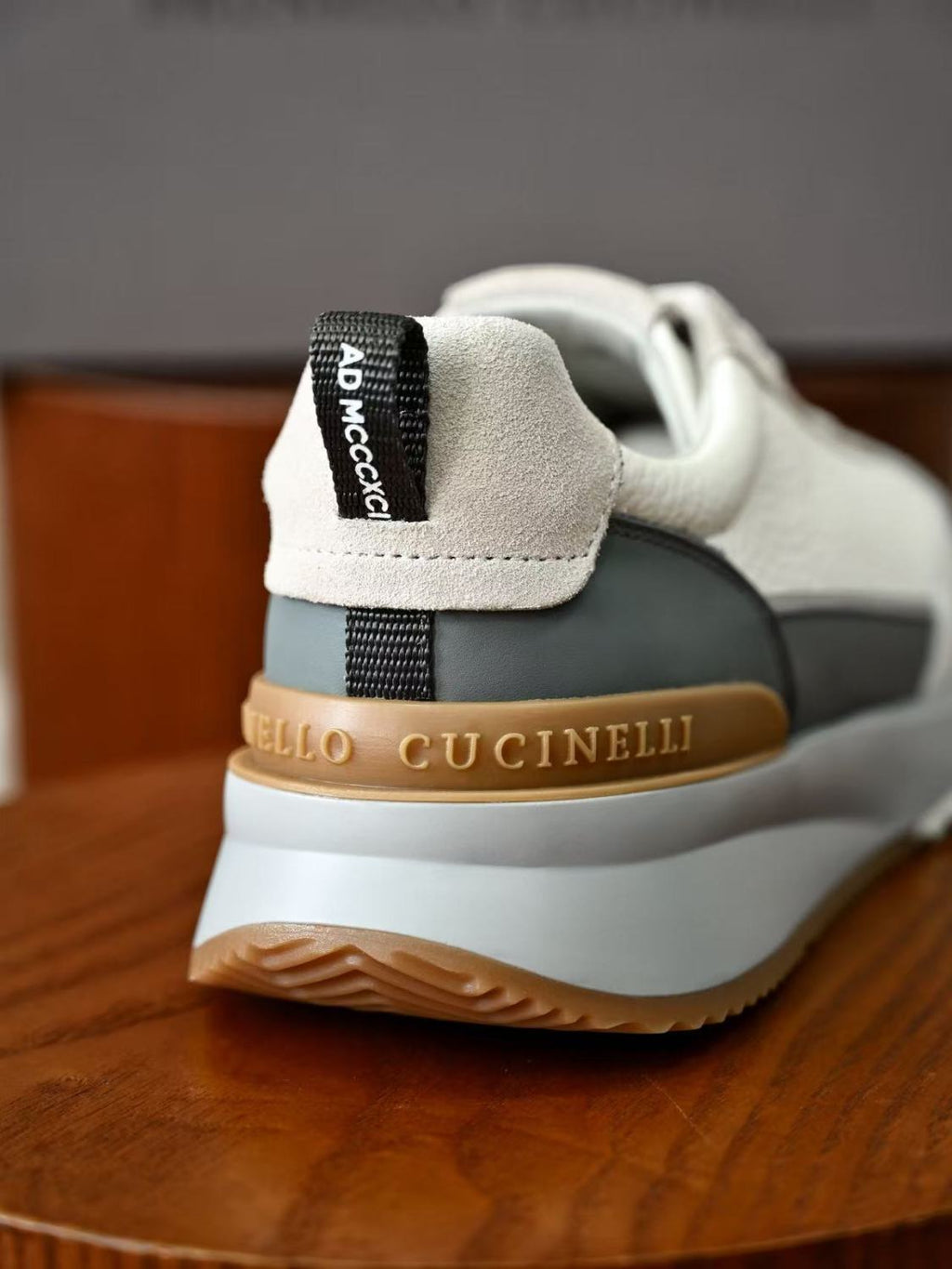 Brunello Cucinelli Men's Leather Sneakers #387382