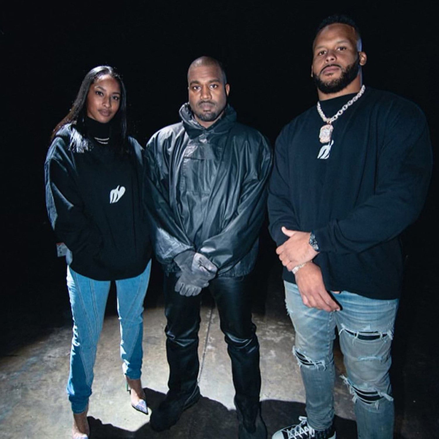 Yeezy Kanye Reflective Hooded Sweatshirt Loose High Street American Tide Hip Hop Hoodie Men's Spring and Autumn Fashion Pullover Sweatshirt Ngvp #1882