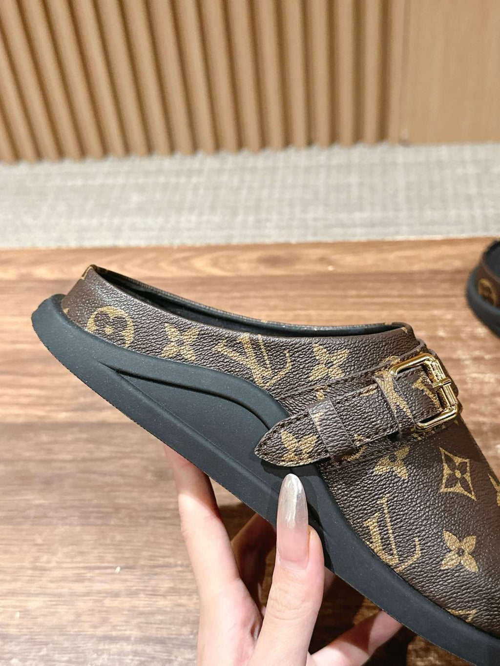 LOUIS VUITTON LV To-Go Flat Comfort Clog Shoes #379748