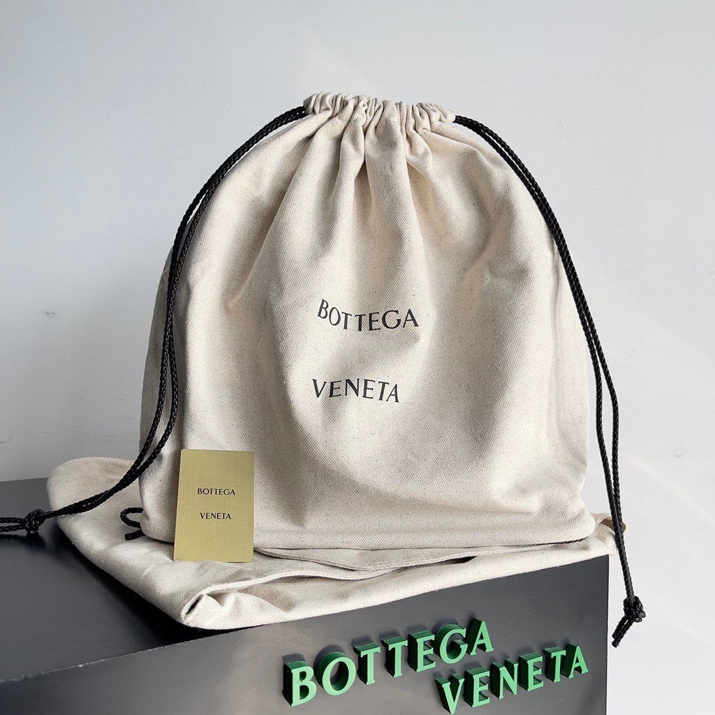 Bottega Veneta 26SS Tosca Shoulder Bag Handheld Classic Women's Woven Bag #195275