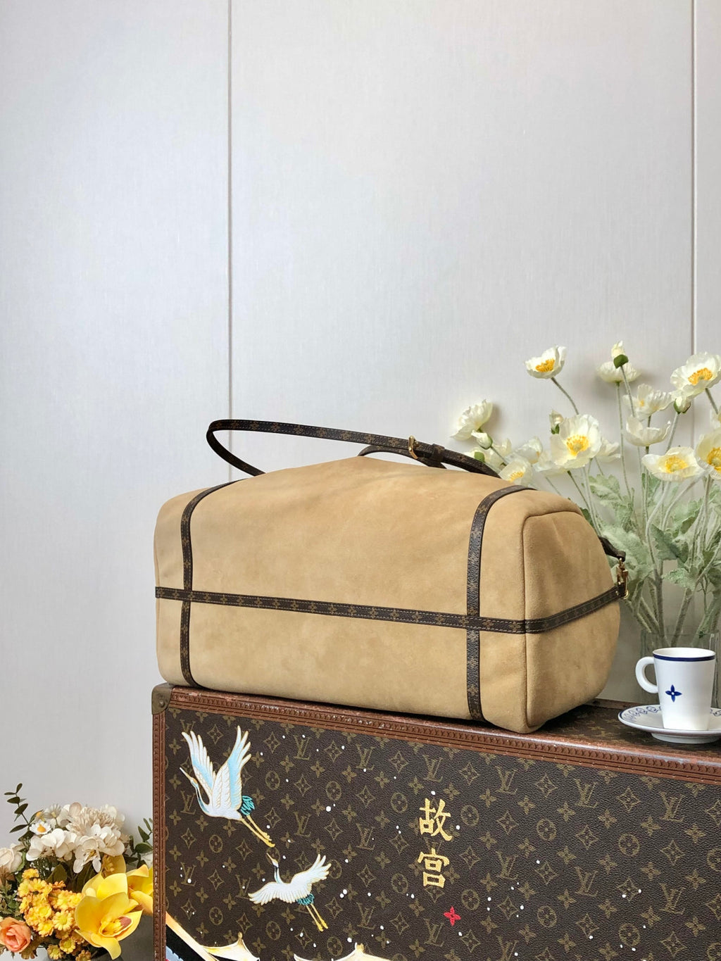 LOUIS VUITTON Express Travel Bags #384057