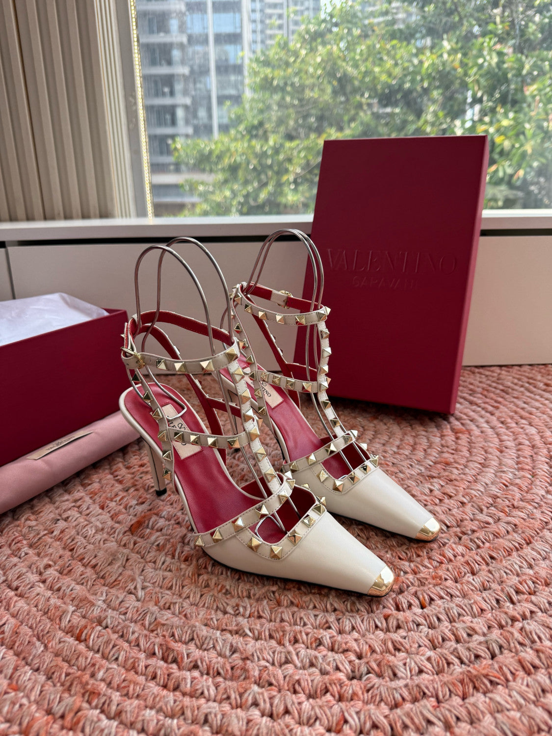 Valentino Rockstud Kidskin Pumps 100mm for Woman #385071
