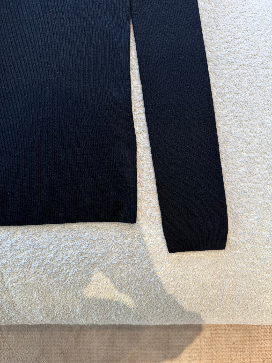 Prada Men's and Women's Solid Color Turtleneck Slim-cut Wool Sweater #333520