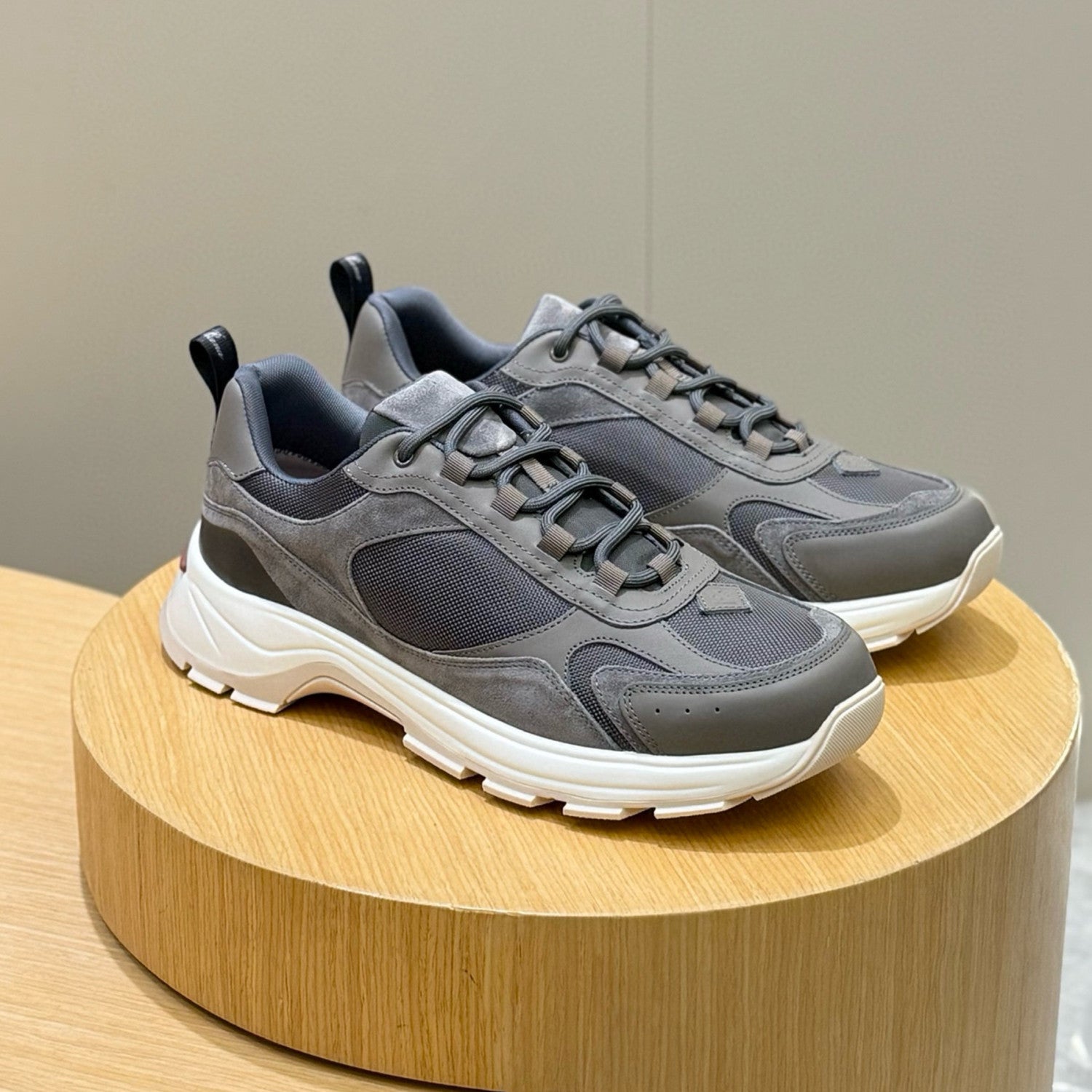 Loro Piana Cairn Walk Men's Four Seasons Sneakers Fashion Urban Modern Comfortable Commuter Casual Lace Up Shoes Ngvp #1475