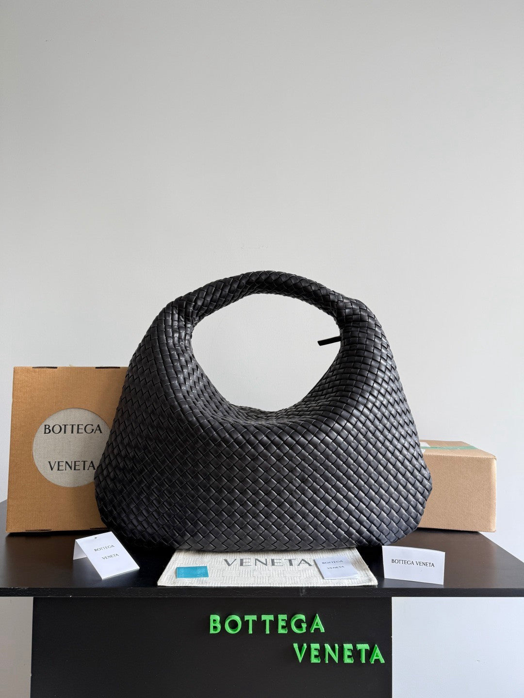Bottega Veneta Women's Maxi Veneta #379968