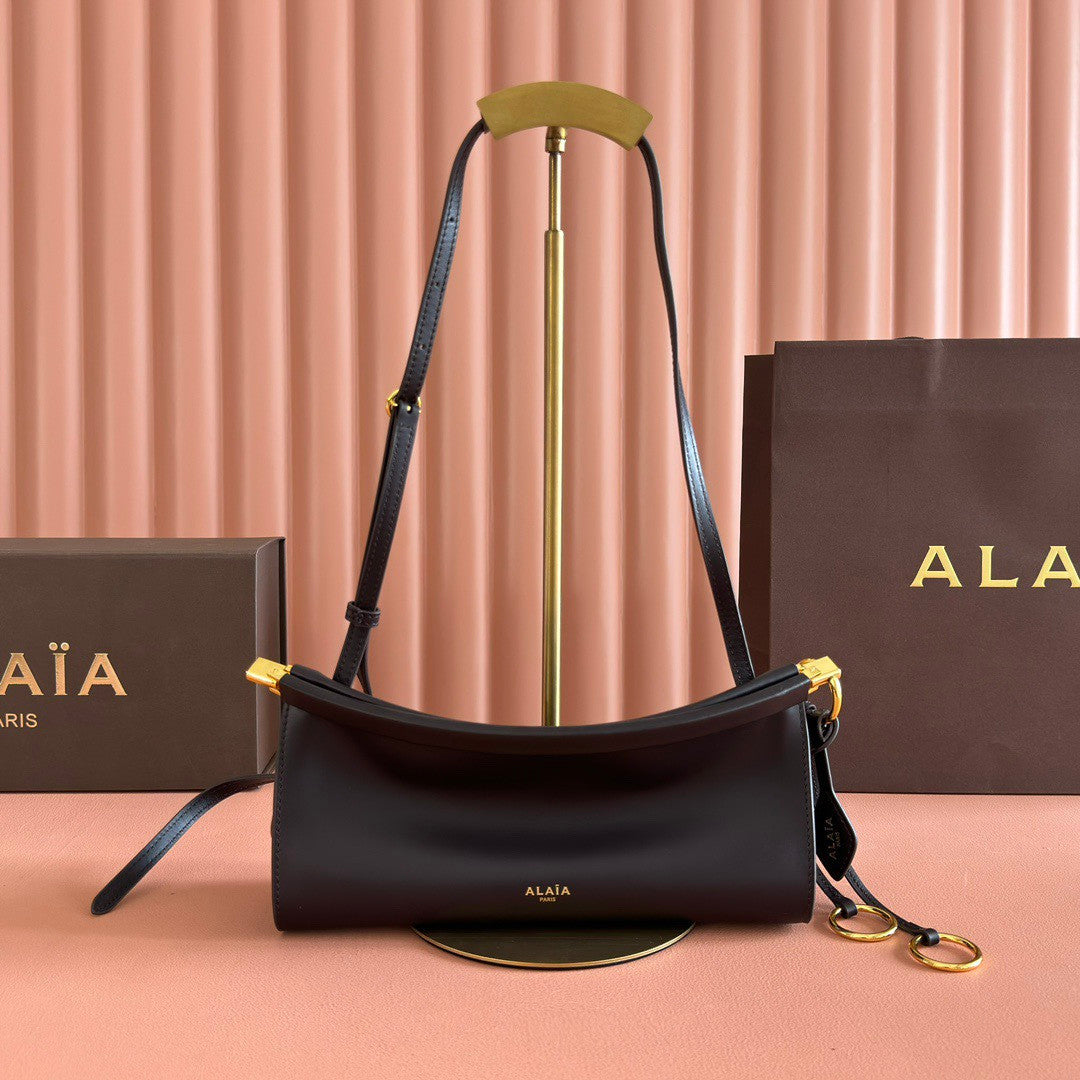 Alaïa Noir Le Click East West Small Bag in Calfskin #336794