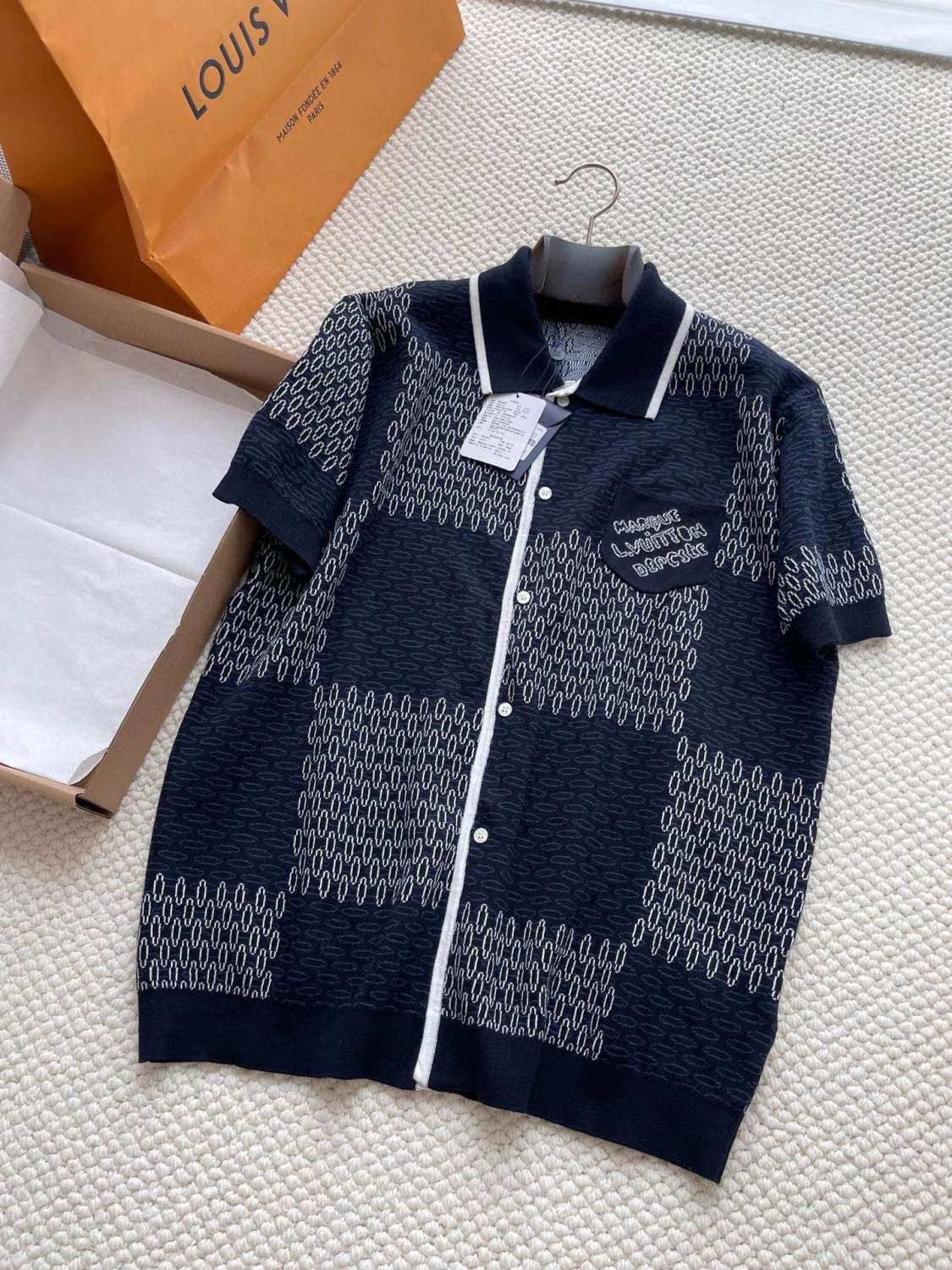 Louis Vuitton Men's Spring And Summer Letter Jacquard Knit Single Breasted Short Sleeved Shirt Drawstring Casual Shorts Suit Set #73114