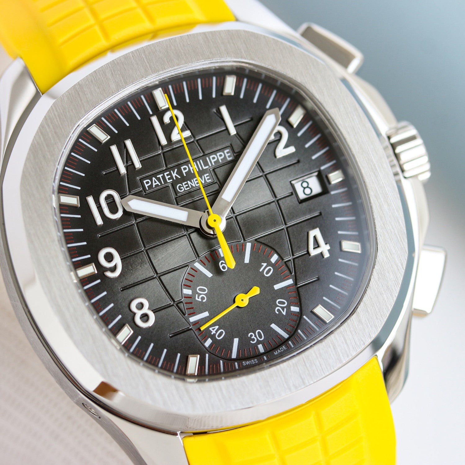 Patek Philippe Aquanaut Men's Solid Color Automatic Mechanical Movement Rubber Strap 42.2 mm Case Watch #77942
