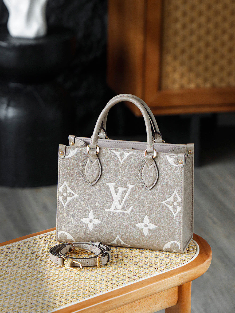 Louis Vuitton OnTheGo PM Bicolor Monogram Empreinte Leather Women's Handbags #333041