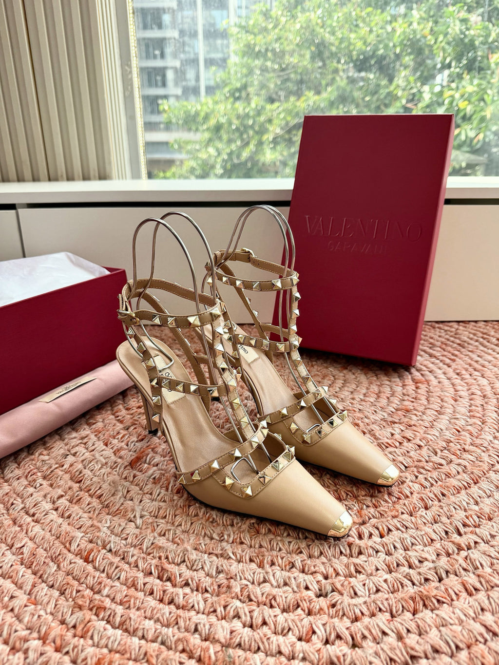 Valentino Rockstud Kidskin Pumps 100mm for Woman #385071