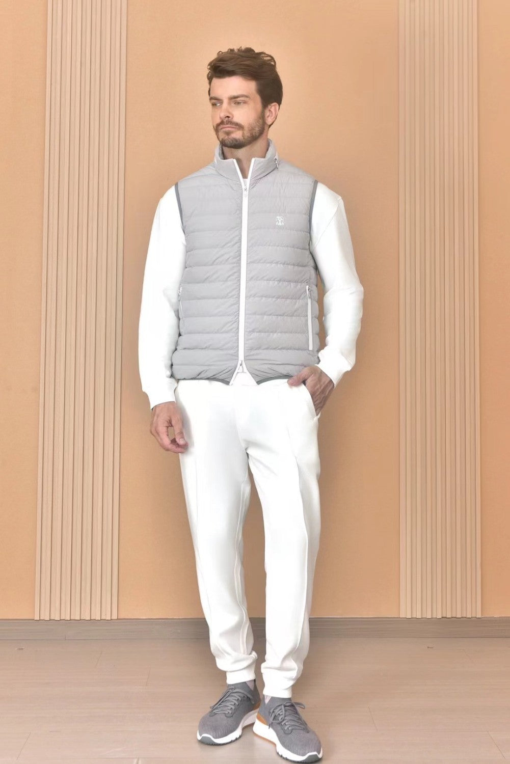 Brunello Cucinelli Men's Logo Embroidered High Neck Zipper Solid Color Fitted Straight Sleeveless Down Vest Ngvp #9665