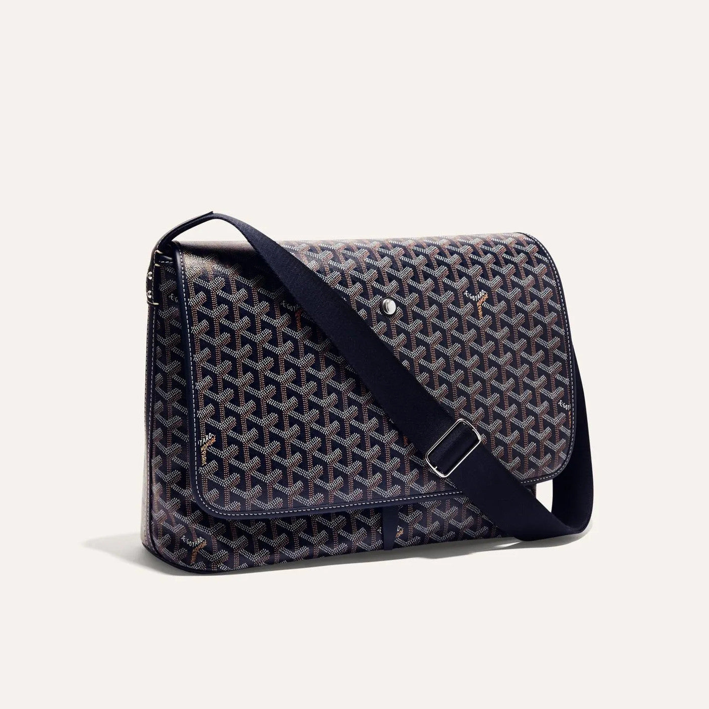 Goyard Medium Messenger Bag Shoulder Bag #95153