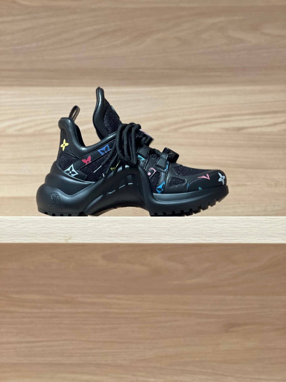Louis Vuitton Lv Archlight Sneaker Shoes #377401