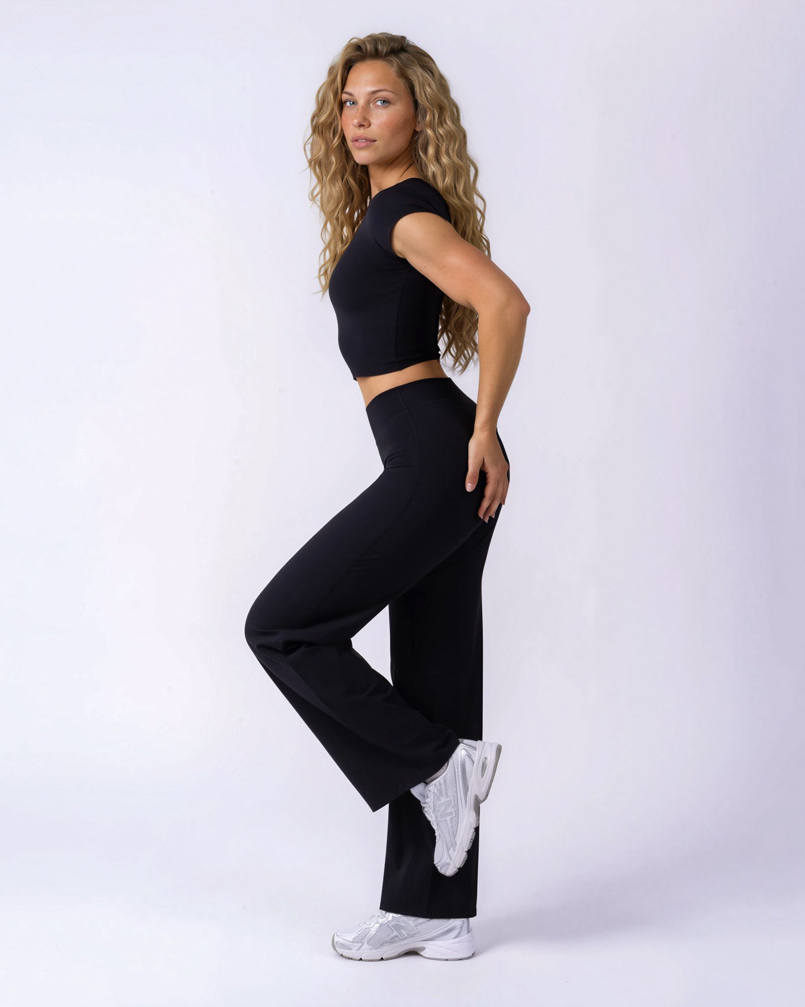 Studio Crop Tee