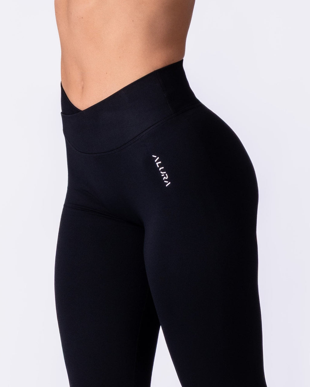 Captivate X Leggings