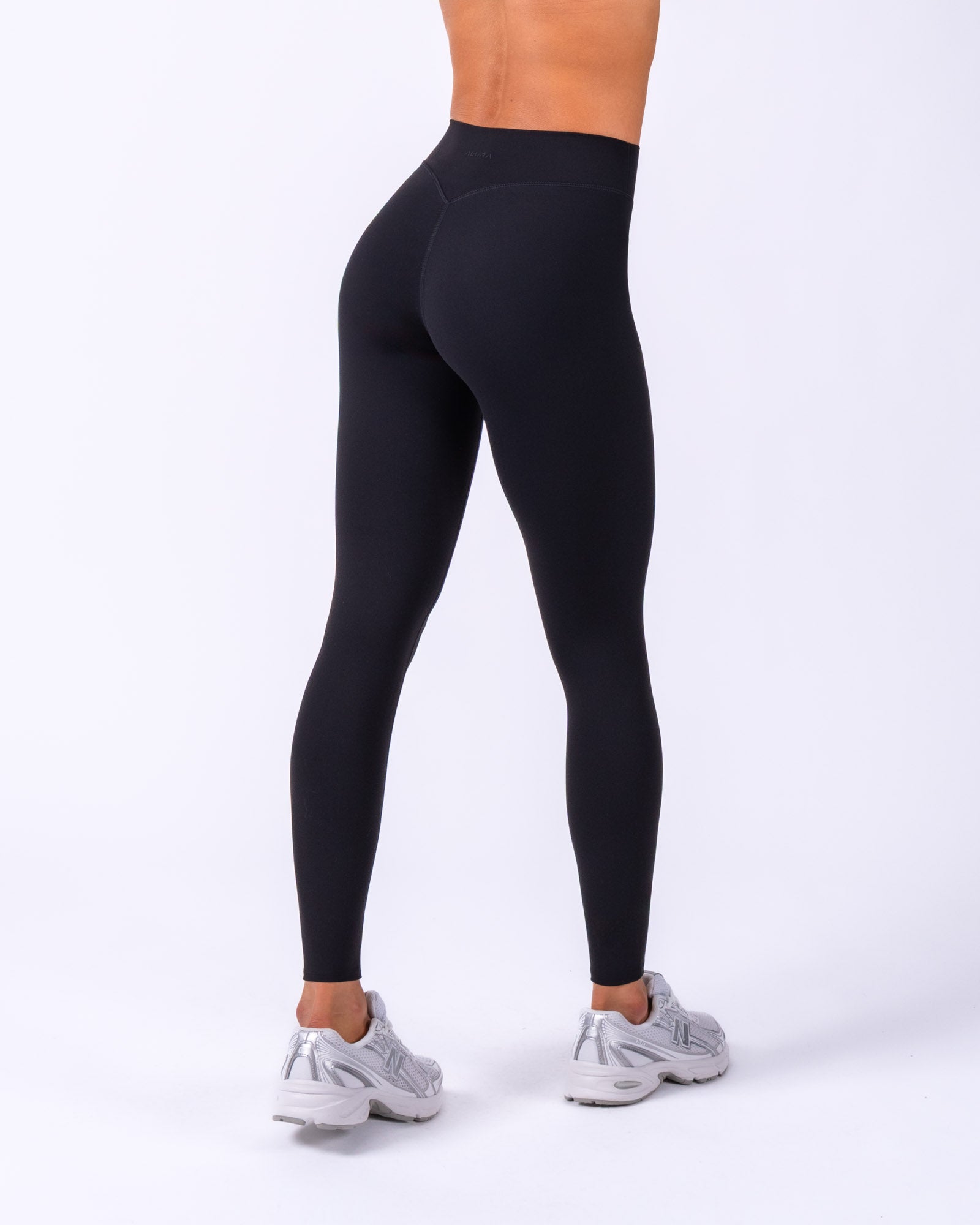 Studio Leggings