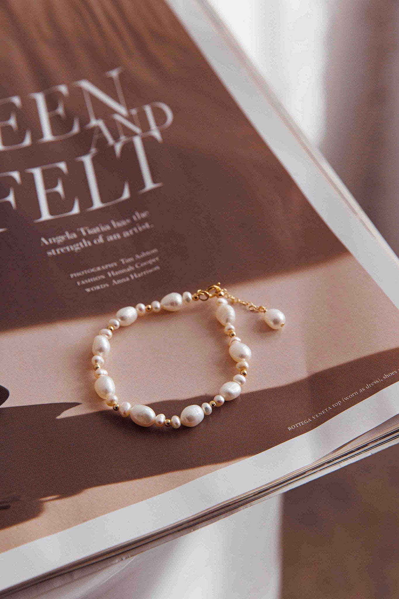 Chantel Baroque Pearl Bracelet Gold