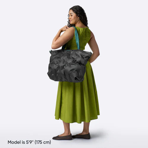 Owala The Cloud Inflatable insulation. Packs flat. 16L capacity Night Mode