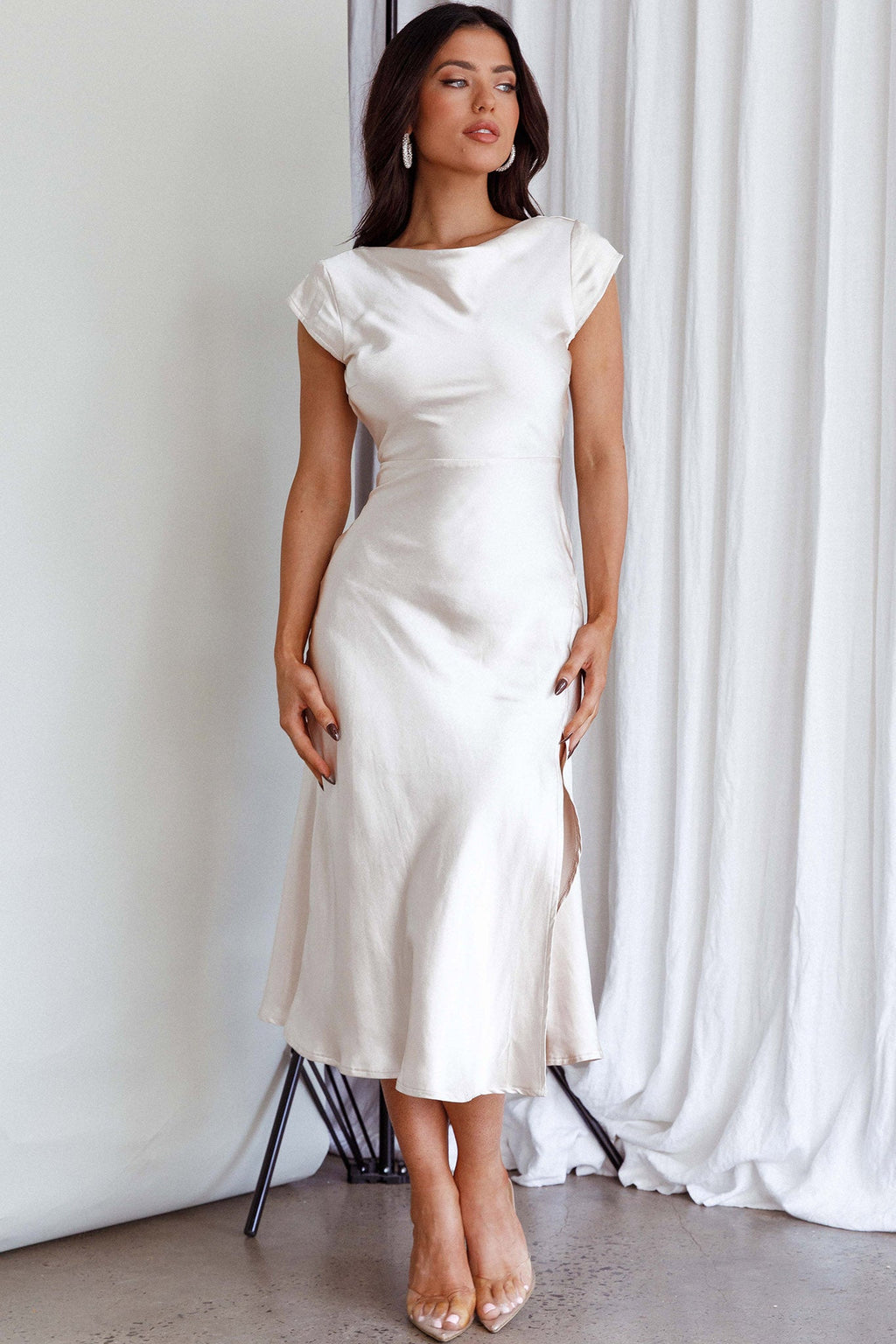 Lucinda Twist Back Midi Dress Champagne