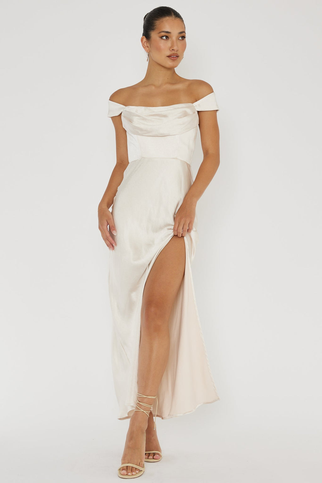 Lucinda Off-Shoulder V-Back Dress Champagne