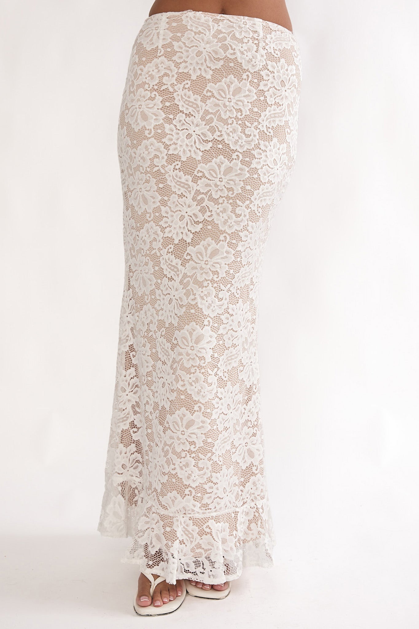 Kelina Ruffle Hem Lace Maxi Skirt White