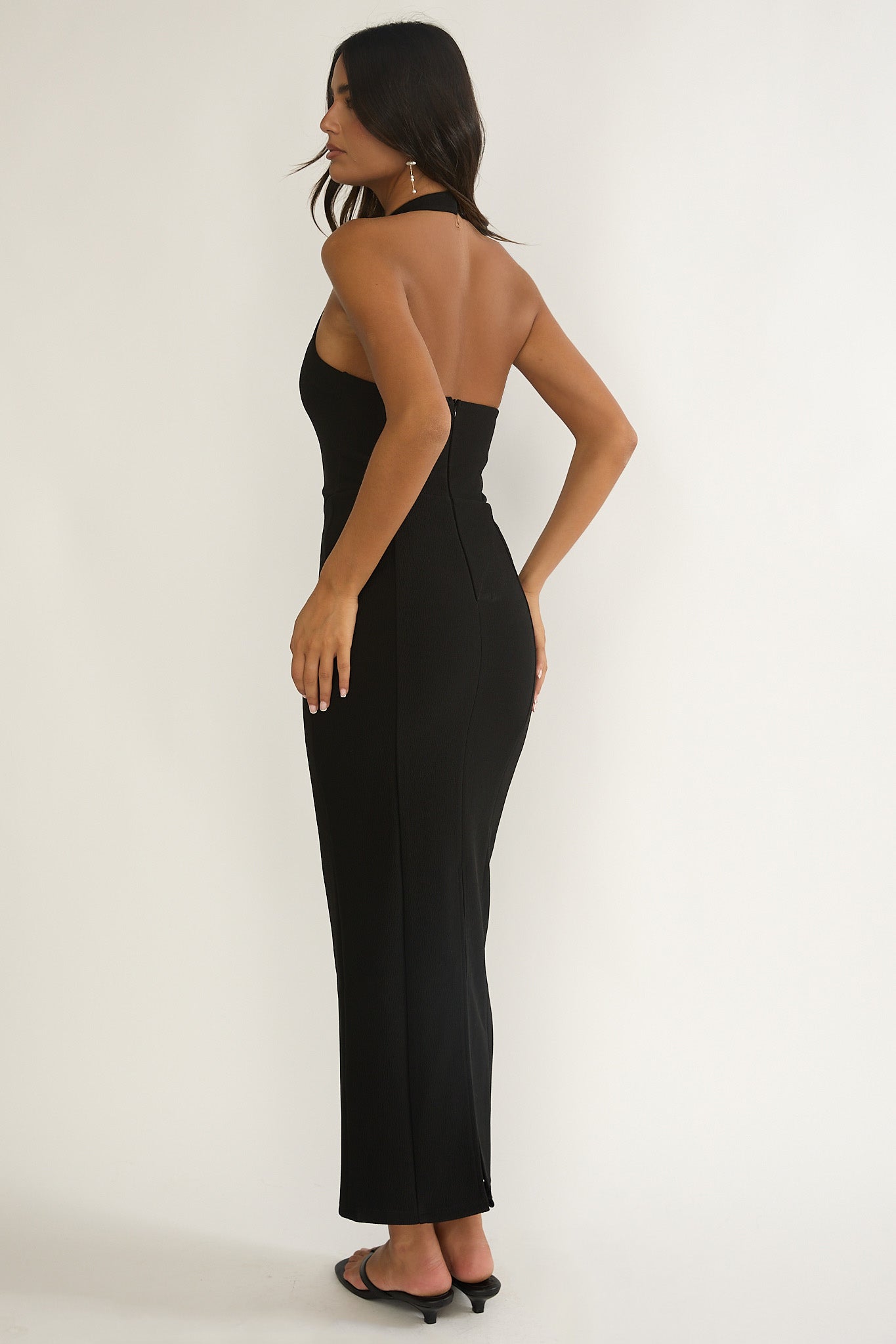 Shailyn Scoop Neck Halter Maxi Dress Black