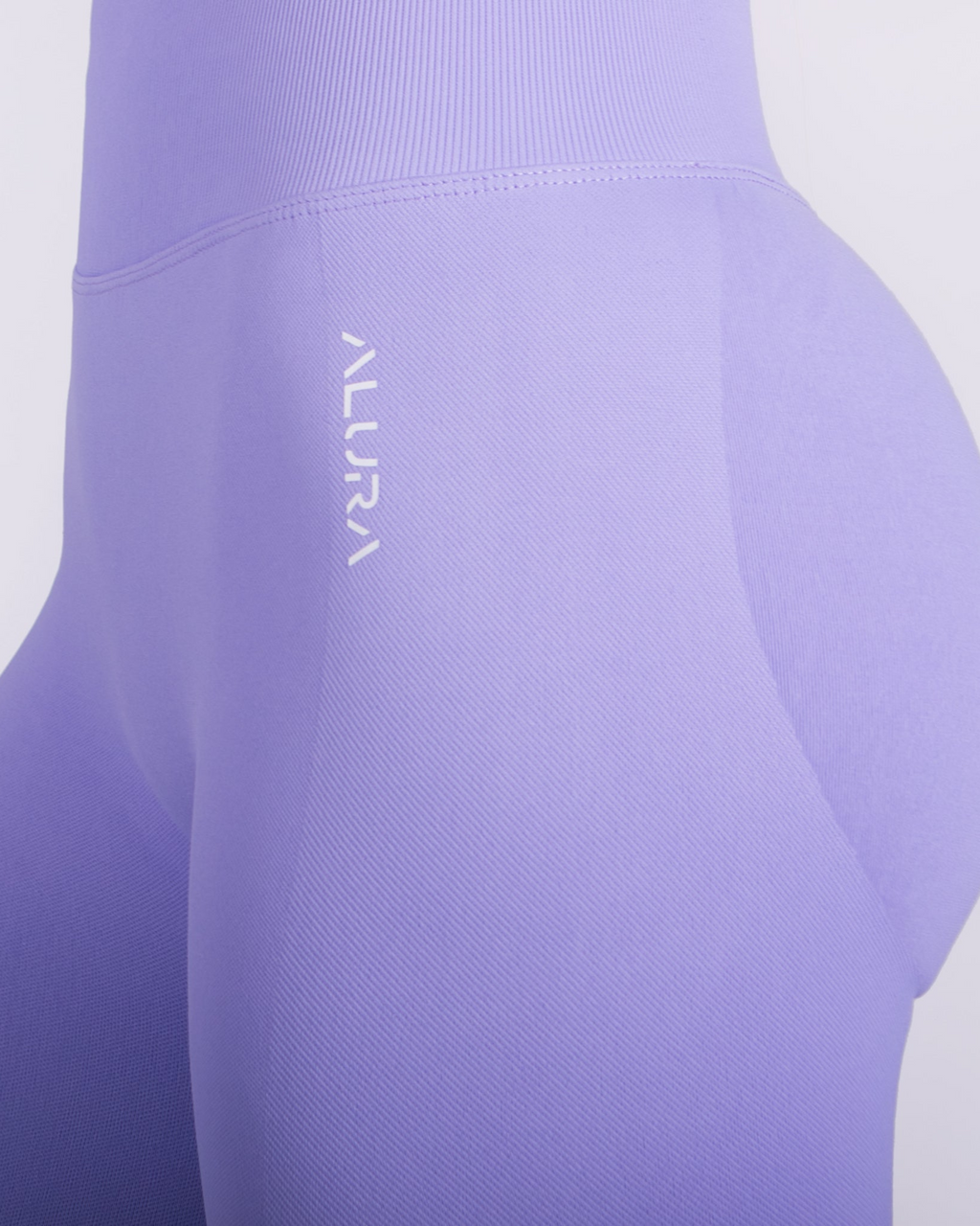 Captivate Shorts