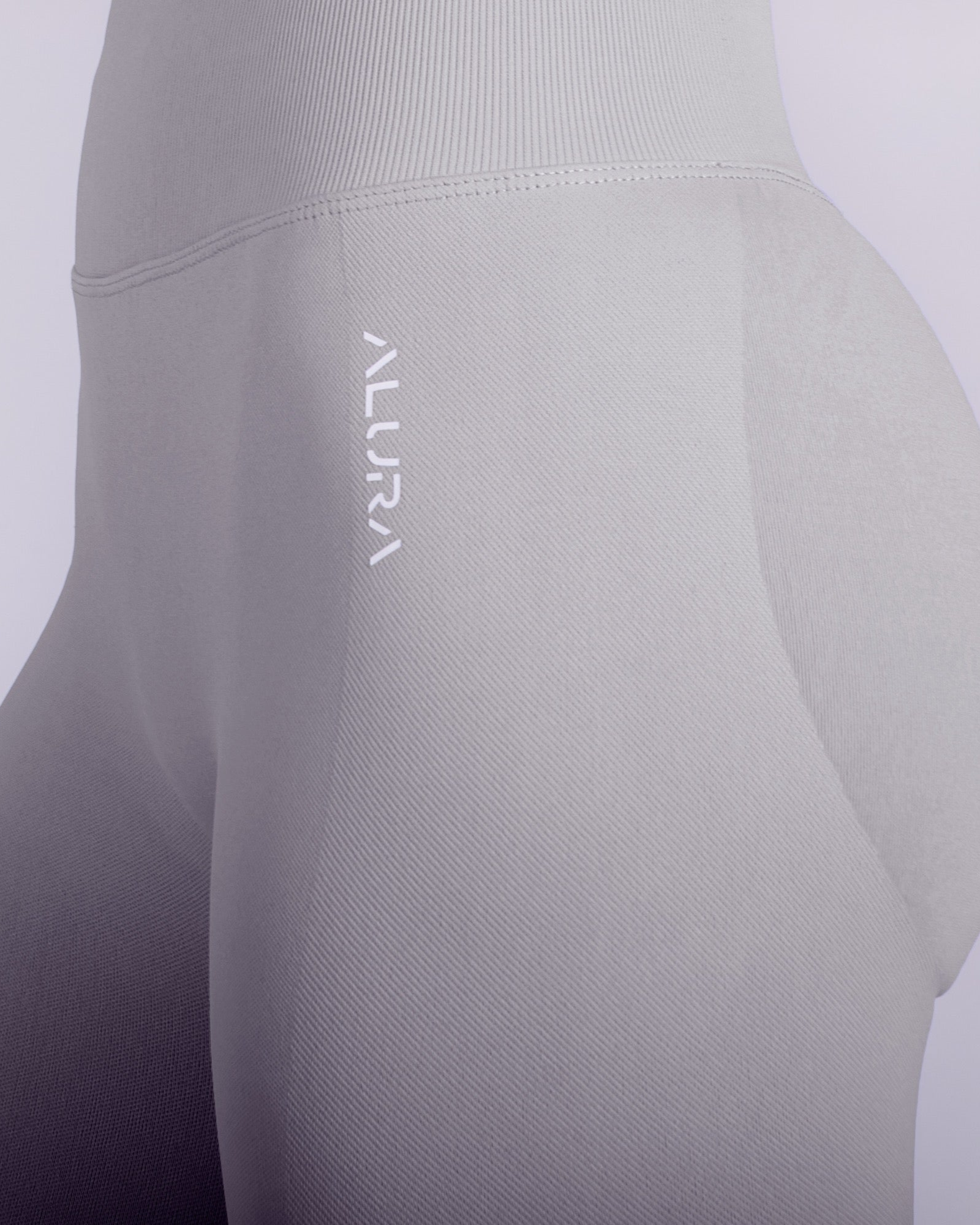 Captivate Leggings