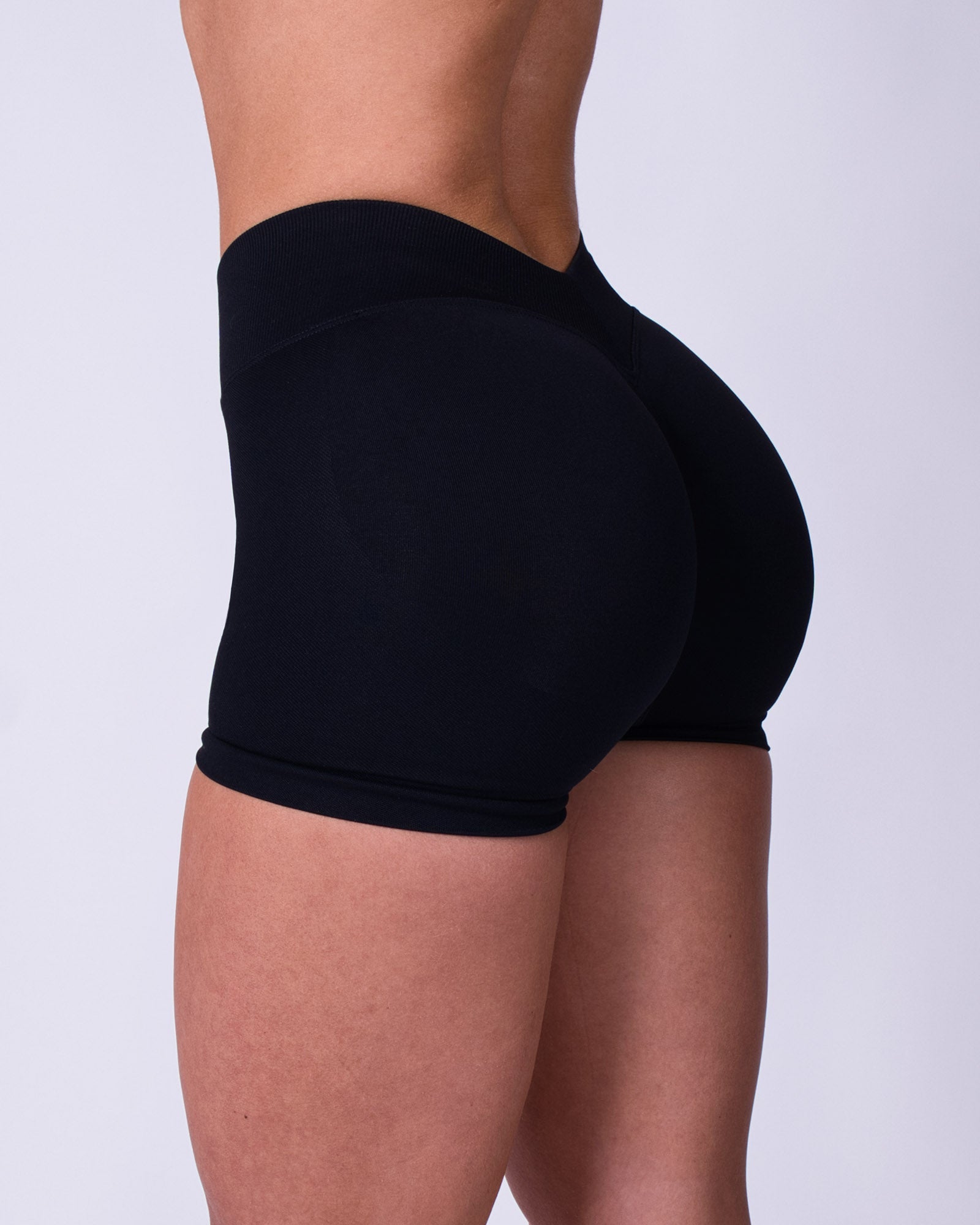 Captivate V Shorts