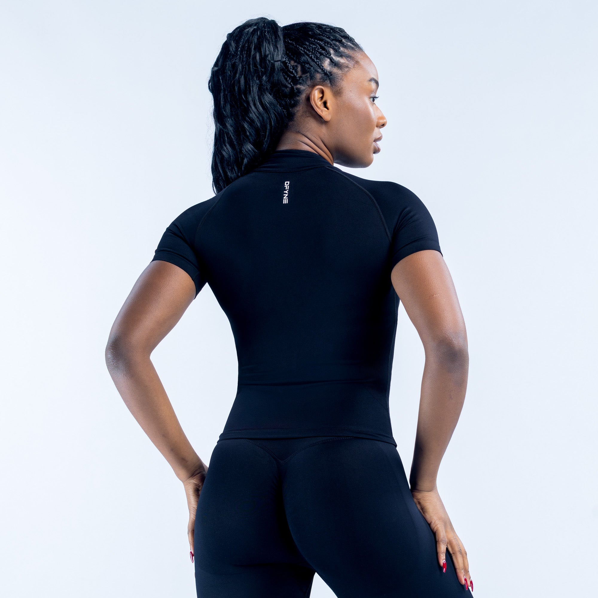 Dynamic Short Sleeve Zippy