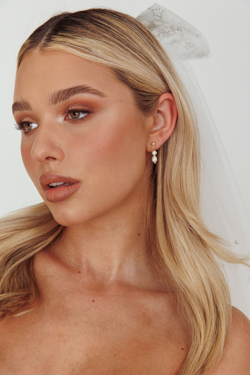 Julia Pearl Drop Earrings Gold